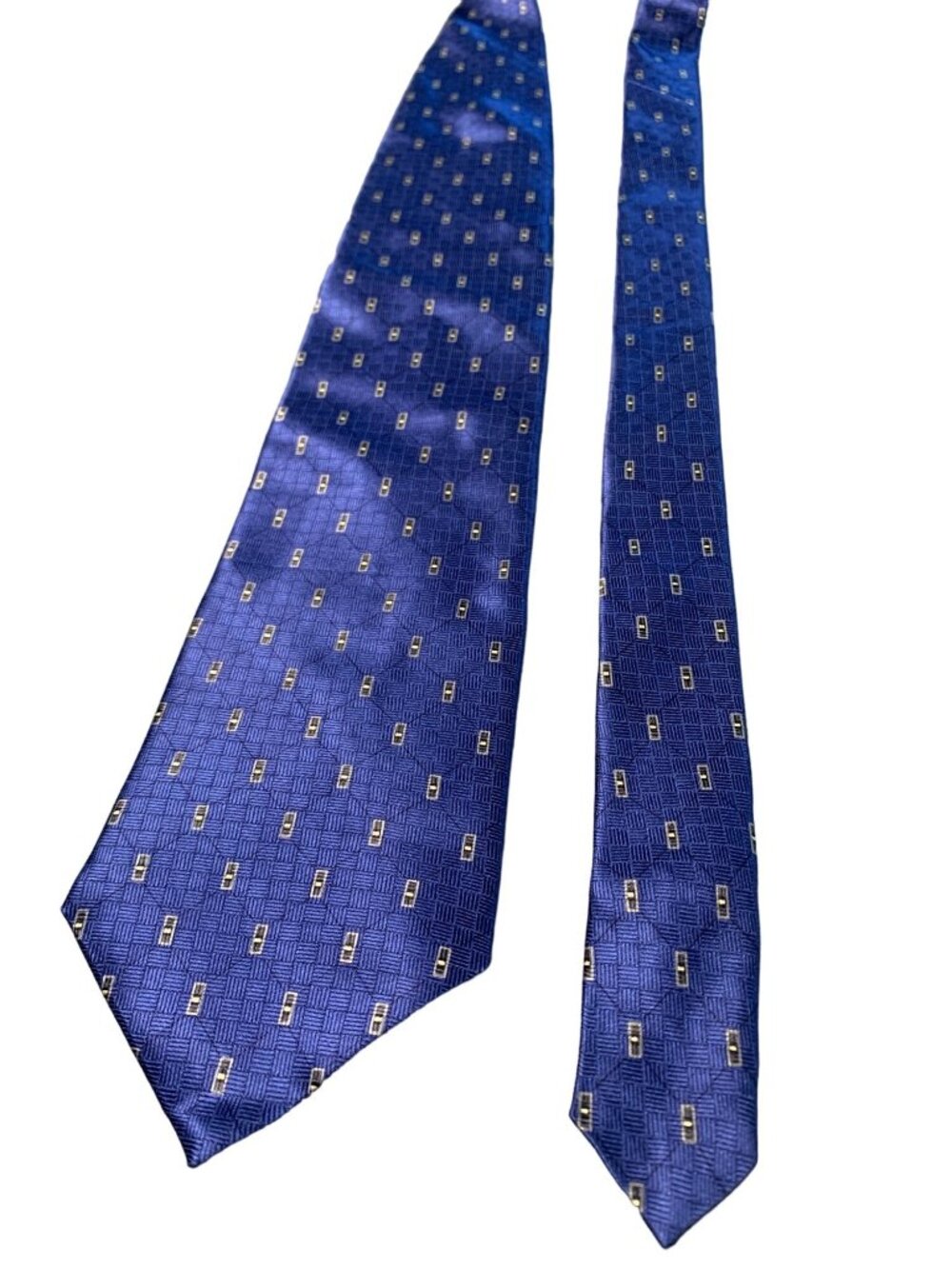 Stafford Mens Blue Geometric Pattern Silk Tie 62 Inches Long Classic Necktie